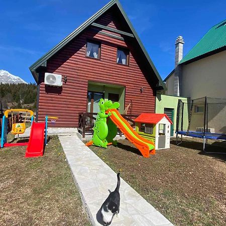 Holiday Homes Durmitorski Gaj 자블야크 외부 사진