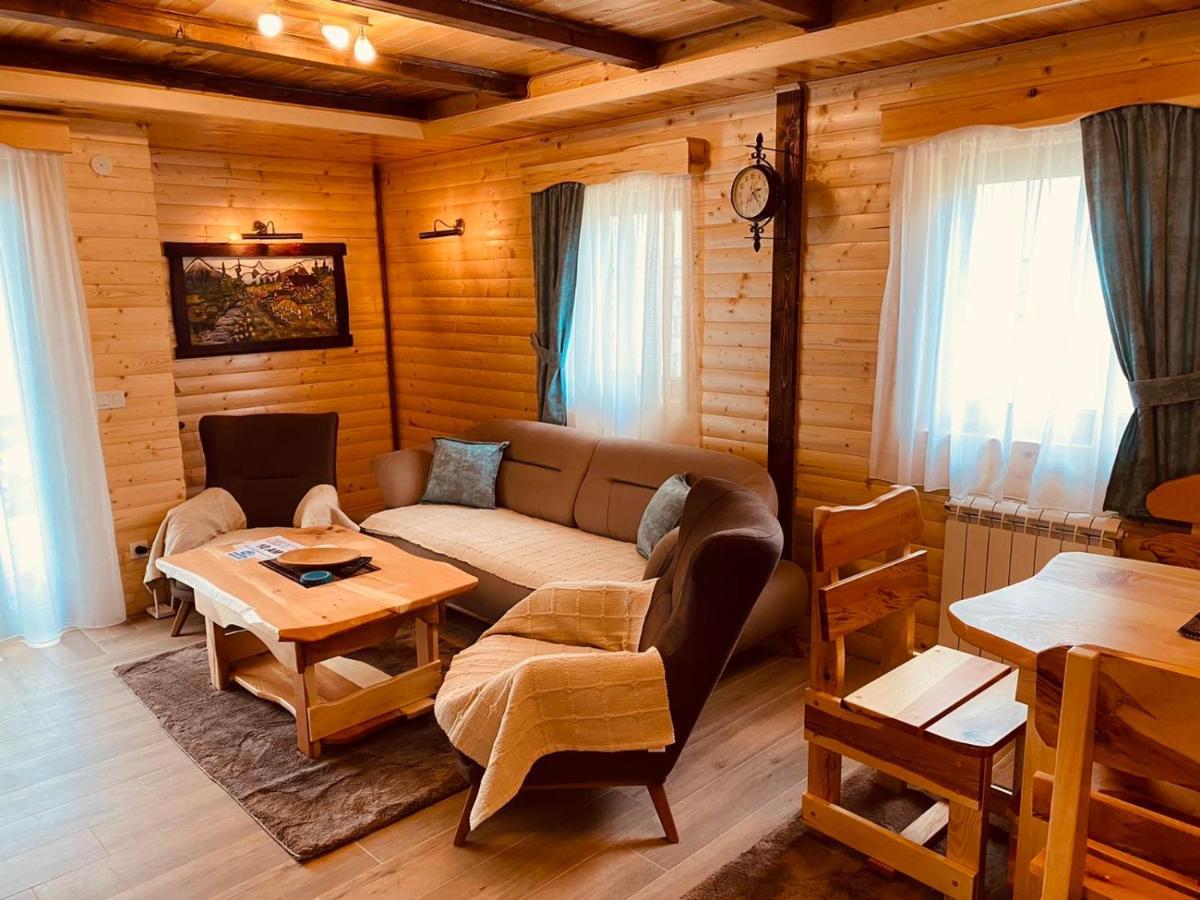 Holiday Homes Durmitorski Gaj 자블야크 외부 사진