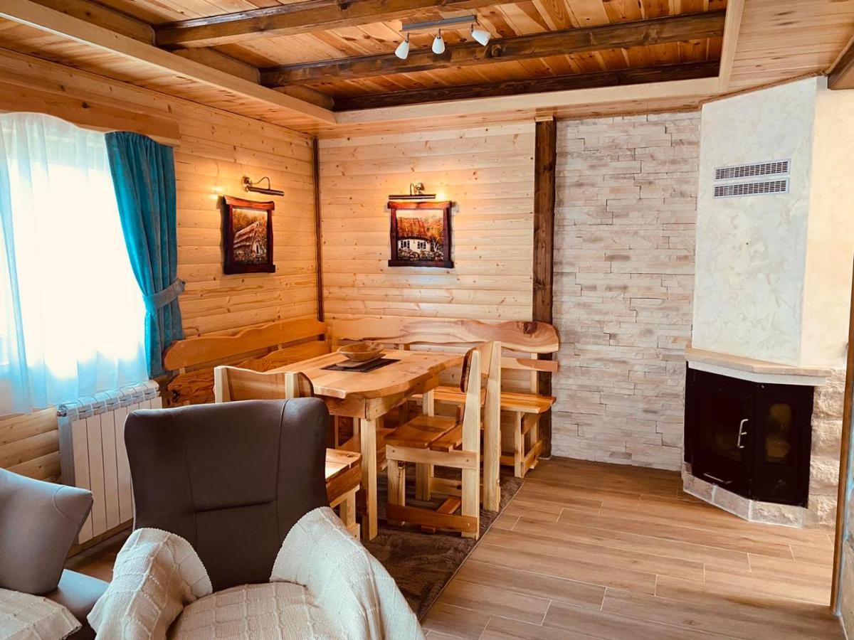 Holiday Homes Durmitorski Gaj 자블야크 외부 사진