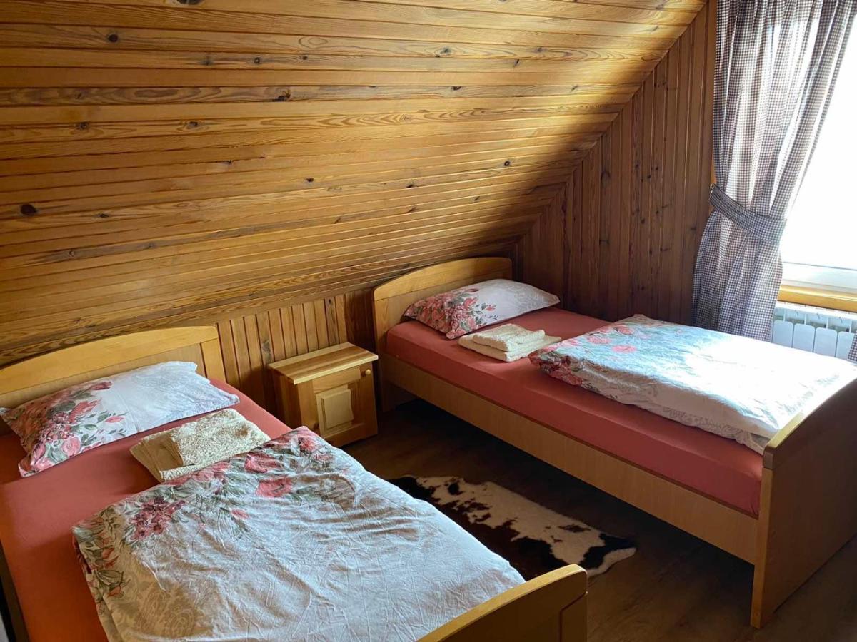 Holiday Homes Durmitorski Gaj 자블야크 외부 사진