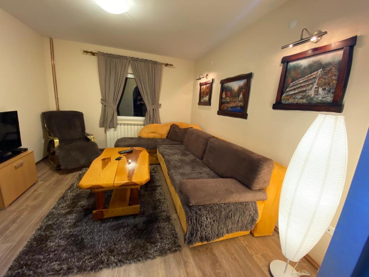 Holiday Homes Durmitorski Gaj 자블야크 외부 사진