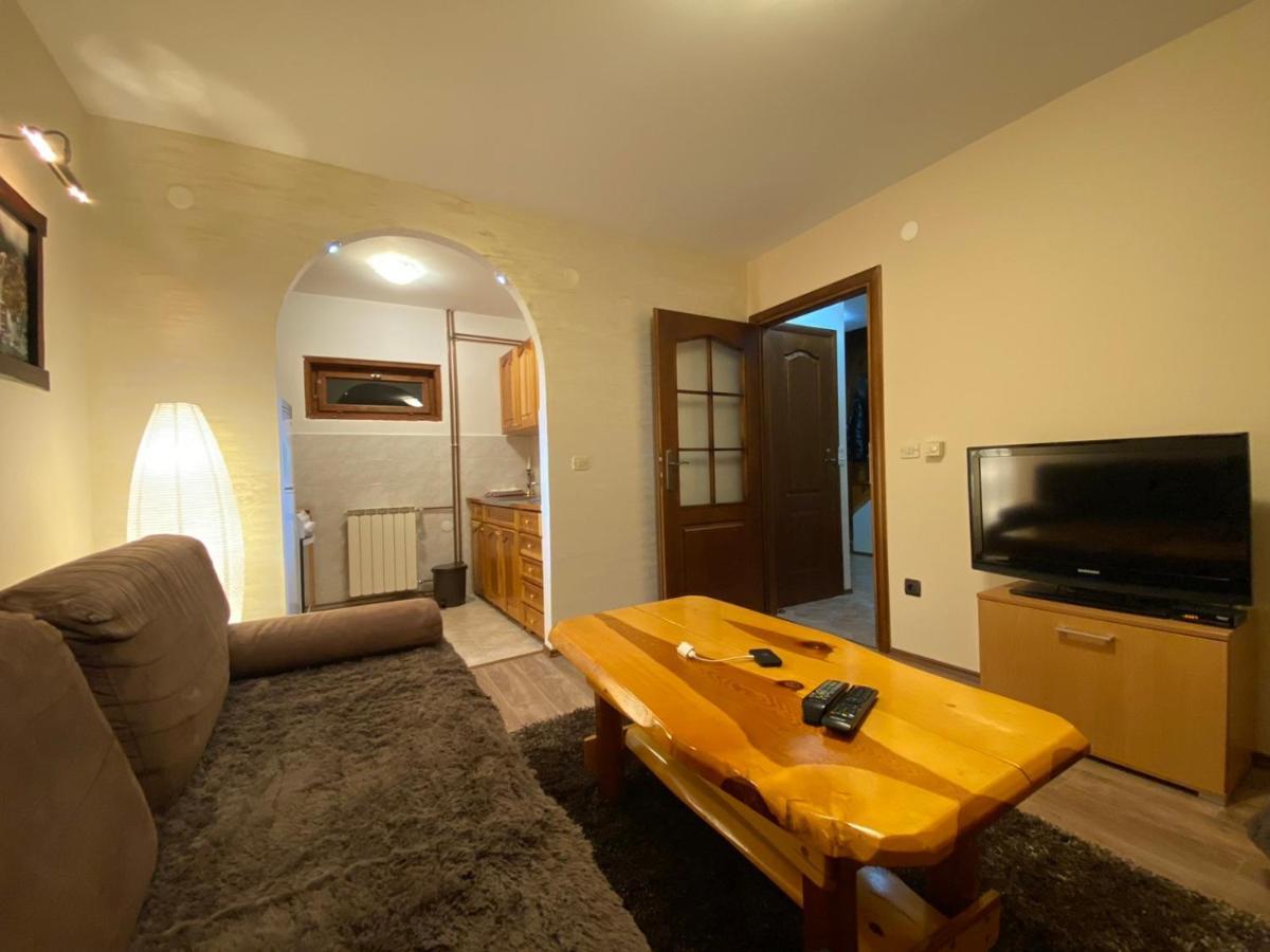 Holiday Homes Durmitorski Gaj 자블야크 외부 사진