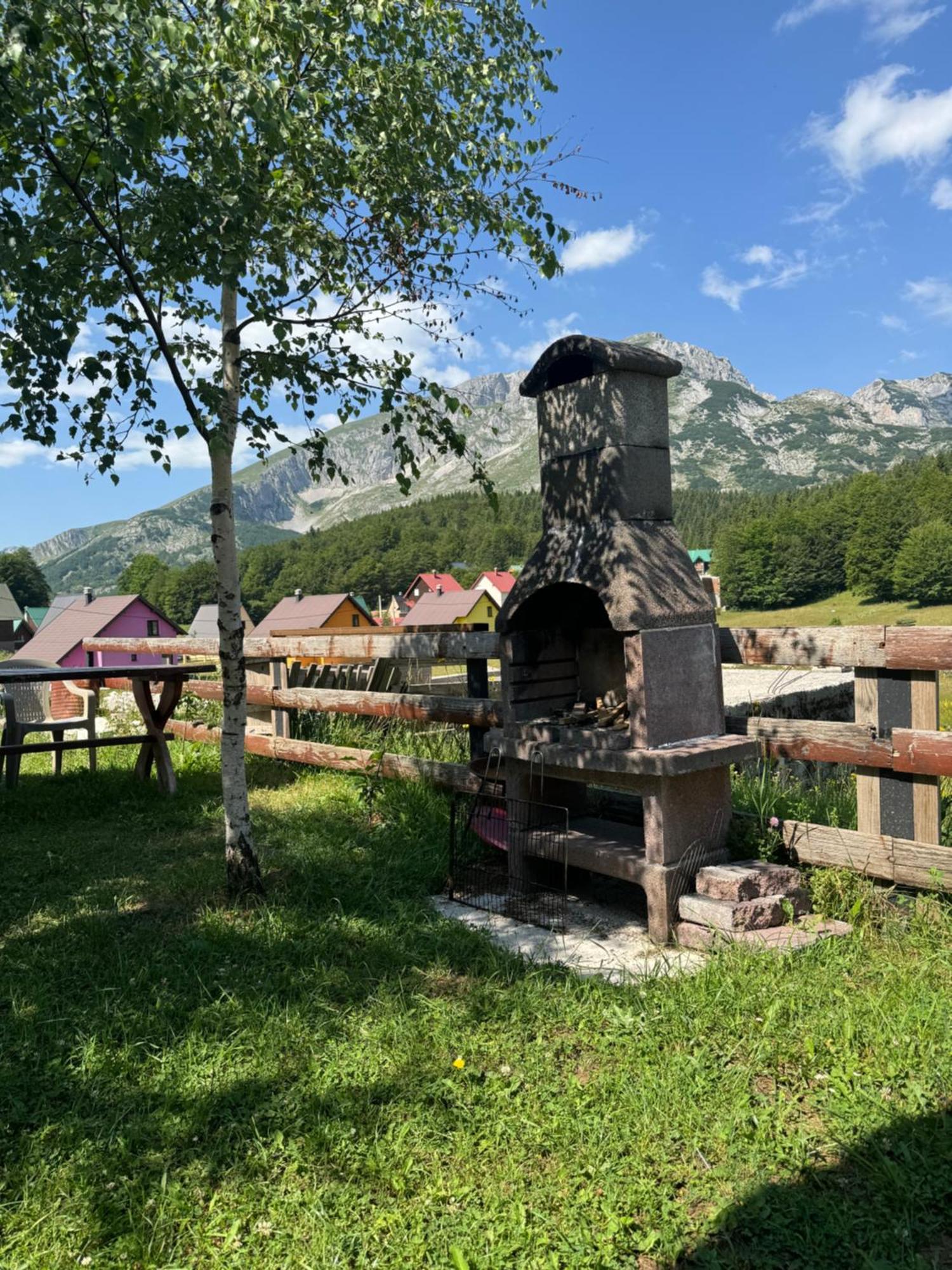 Holiday Homes Durmitorski Gaj 자블야크 외부 사진