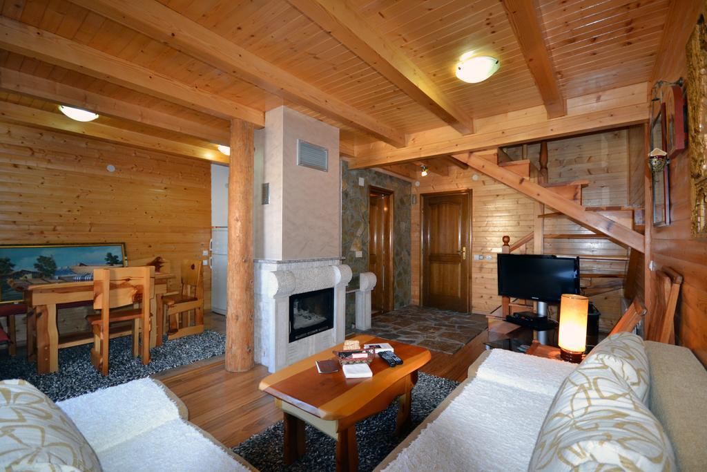 Holiday Homes Durmitorski Gaj 자블야크 외부 사진