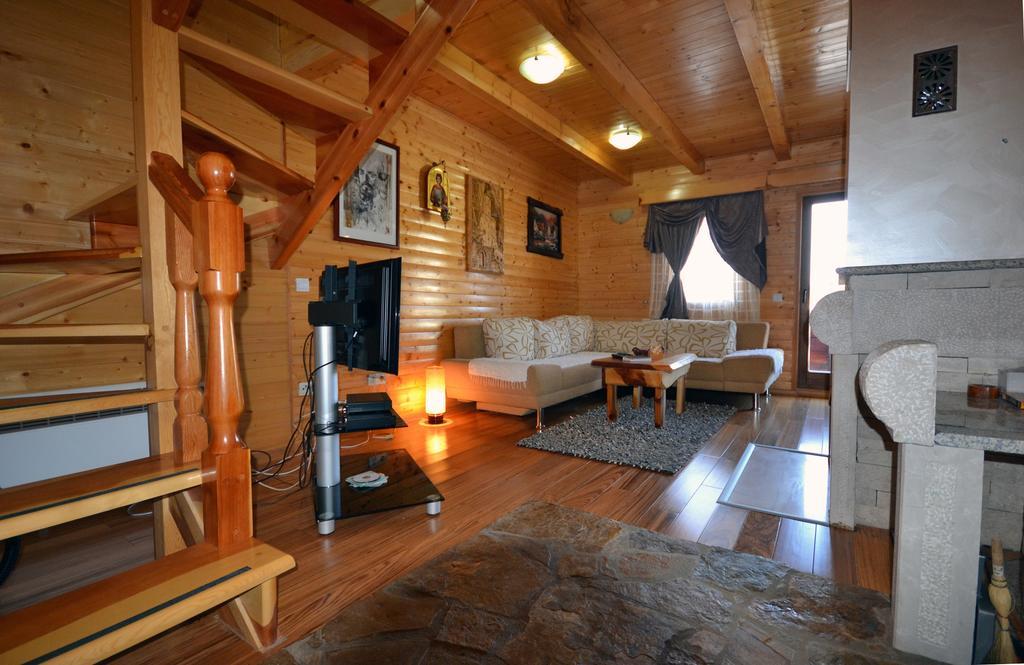 Holiday Homes Durmitorski Gaj 자블야크 외부 사진